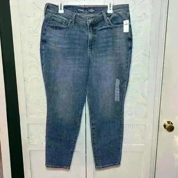 NWT Old Navy High-Rise OG Straight Courtney Jeans Denim Medium Wash Size 16 - Picture 1 of 11